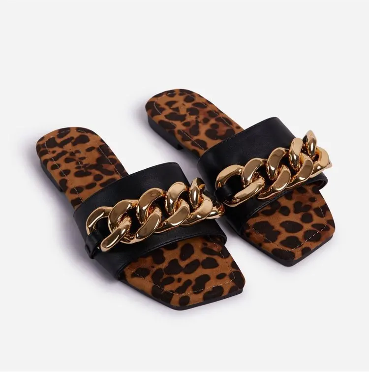 Summer Beautiful Girls Beach Sandals Big Chain Printing Shoes Ladies Fancy Flat Shoes Women's Sandals, As picture
Summer Beautiful Girls Beach Sandals Big Chain Printing Shoes Ladies Fancy Flat Shoes Women's Sandals, As picture