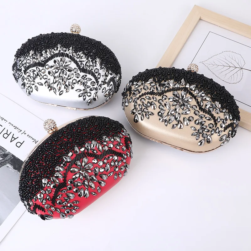 Creative simple fashionable evening bag elegant temperament lady messenger dinne bead bag
Creative simple fashionable evening bag elegant temperament lady messenger dinne bead bag