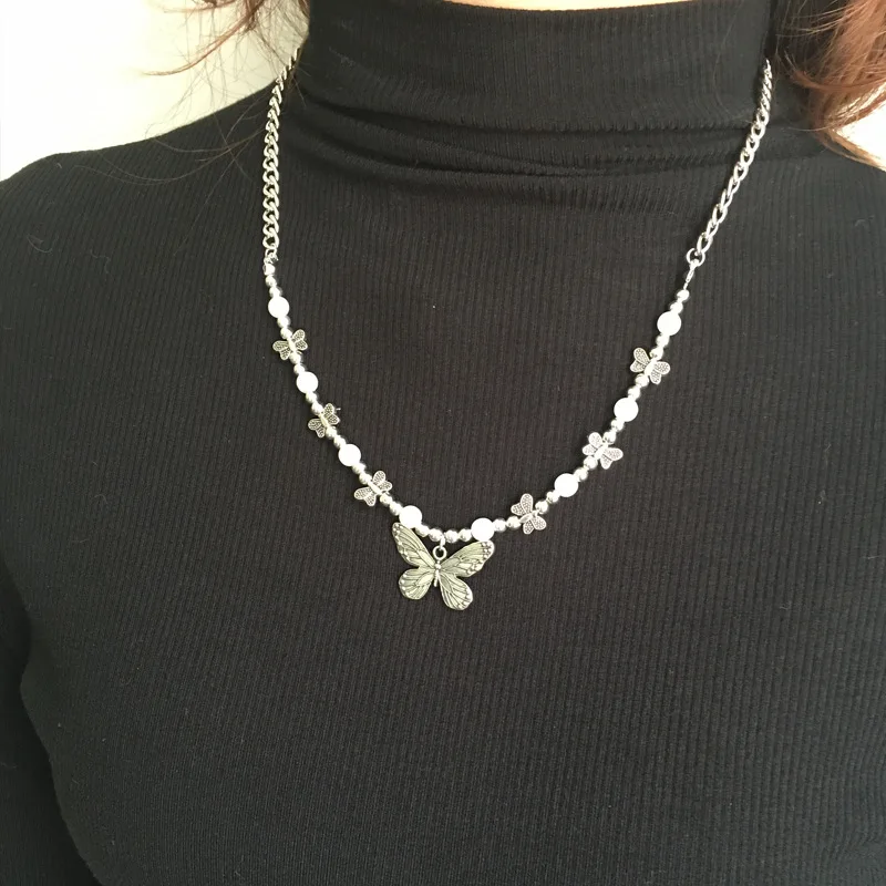 Aesthetic Grunge Chain accessories IGIRL Indie Collar Jewelry Friends Gift Gothic Butterfly Pendant Necklace for Women Choker, As pic shown
Aesthetic Grunge Chain accessories IGIRL Indie Collar Jewelry Friends Gift Gothic Butterfly Pendant Necklace for Women Choker, As pic shown