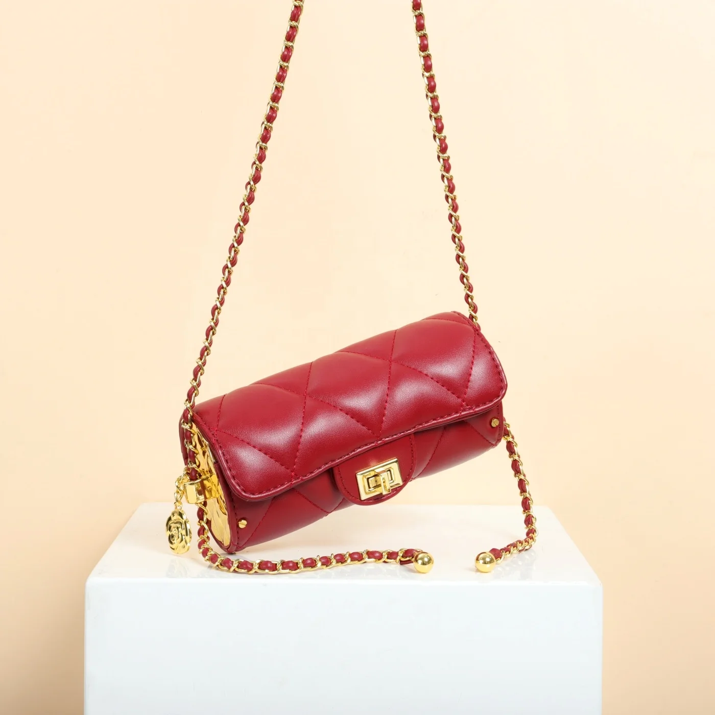 fashion small Shoulder Bags top selling Women Ladies Bags chain side bags for girls purse and handbags factory supply 18 cm
fashion small Shoulder Bags top selling Women Ladies Bags chain side bags for girls purse and handbags factory supply 18 cm