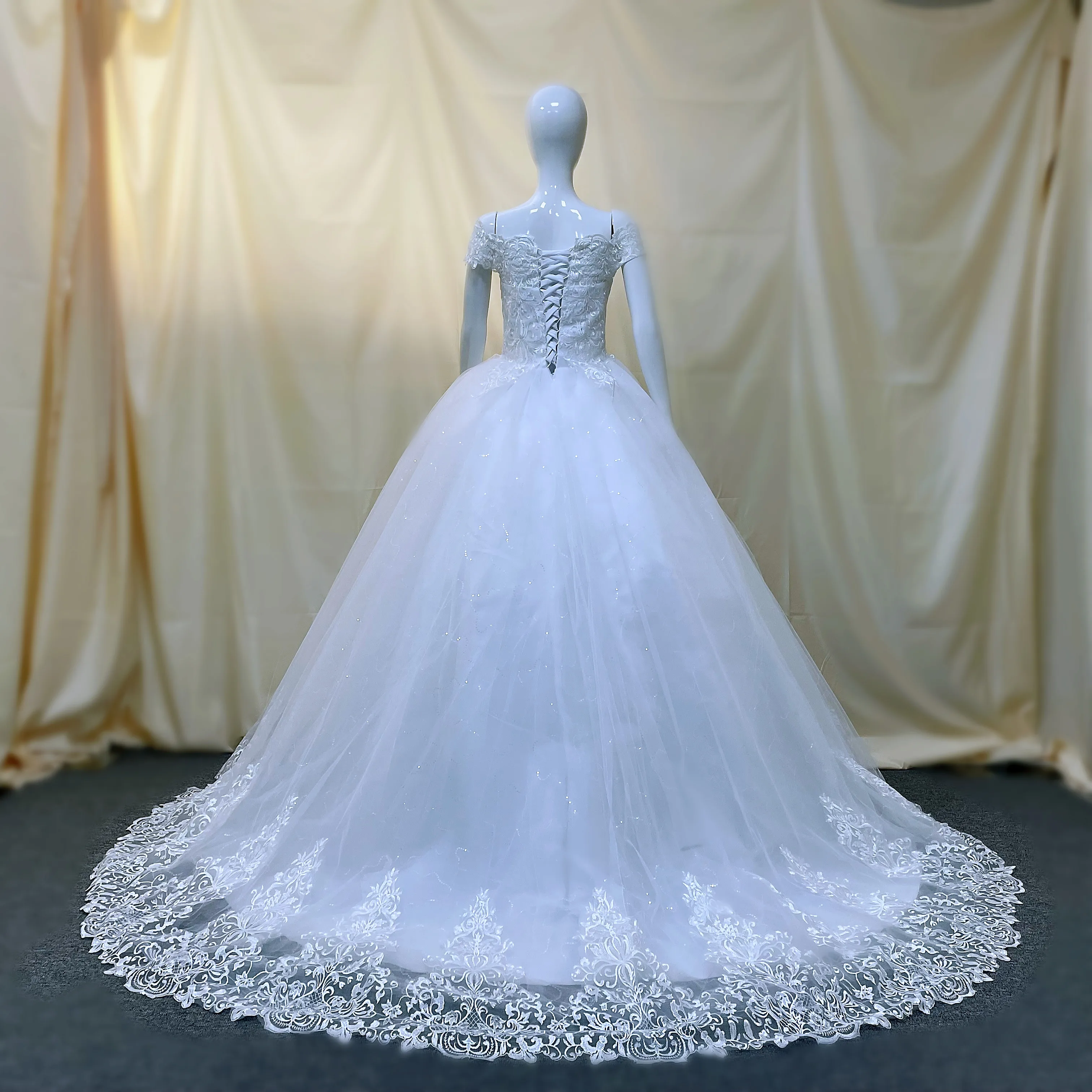 Robe De Mariage Plus Size White Lace Wedding Dress Ball Gown Wedding Dress Bridal Wedding Gown
Robe De Mariage Plus Size White Lace Wedding Dress Ball Gown Wedding Dress Bridal Wedding Gown