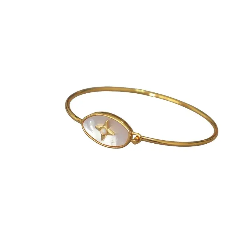 Vintage Gold Plated Bracelets Oval Shaped White Shell Bangle Star Shaped Opal Cuff Bangles
Vintage Gold Plated Bracelets Oval Shaped White Shell Bangle Star Shaped Opal Cuff Bangles