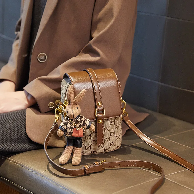 New fashion leather crossbody women shoulder bag designer retro ladies sling bags mini mobile phone bags for women
New fashion leather crossbody women shoulder bag designer retro ladies sling bags mini mobile phone bags for women