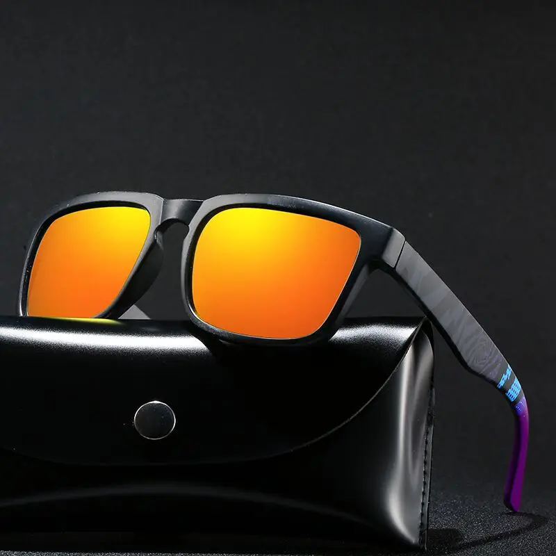 2020 hot selling printing logo Unique Trendy Mirror gafas de sol fashion Sunglasses polarized, Multi colors
2020 hot selling printing logo Unique Trendy Mirror gafas de sol fashion Sunglasses polarized, Multi colors