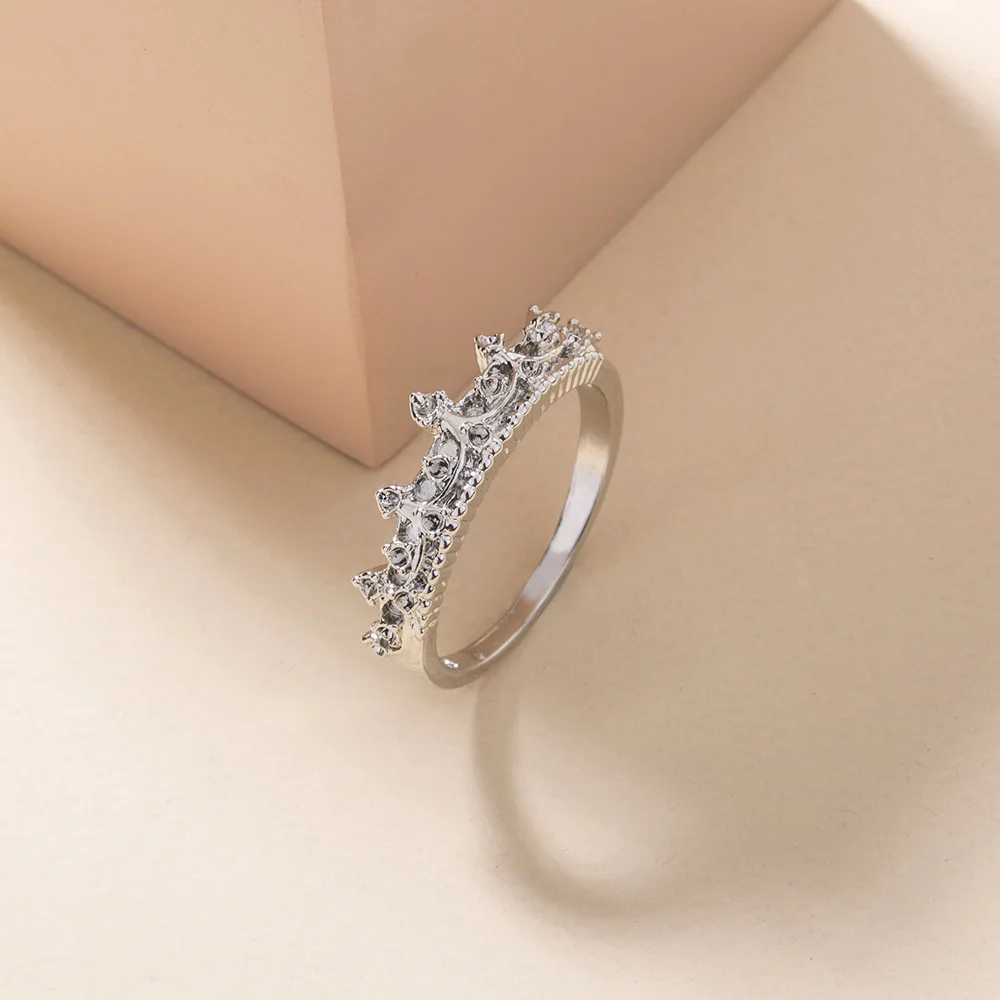 2021 Trendy 18K Silver Plated Carved Crown Ring Ins Elegant Sterling Silver Crown Finger Ring For Bride
2021 Trendy 18K Silver Plated Carved Crown Ring Ins Elegant Sterling Silver Crown Finger Ring For Bride