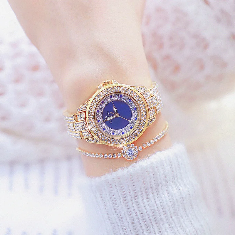 New Style Women Chain Gold Silver Green Blue Watch Customized Diamond Ladies Female Watch Drop Shipping, Gold black steel rose
New Style Women Chain Gold Silver Green Blue Watch Customized Diamond Ladies Female Watch Drop Shipping, Gold black steel rose