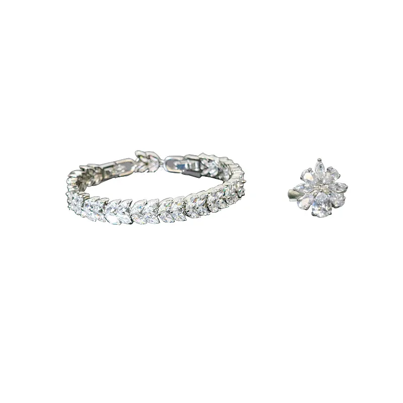 Luxury Water Droplet Zircon Bracelet Ring Jewelry Women Fashion Exquisite Wedding Bride Dress Jewelry Set
Luxury Water Droplet Zircon Bracelet Ring Jewelry Women Fashion Exquisite Wedding Bride Dress Jewelry Set
