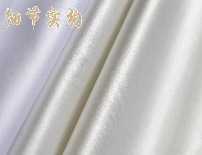 High-end Taiwan imported 395 satin solid color wedding dress clothing fabric, Off white, bleached white
High-end Taiwan imported 395 satin solid color wedding dress clothing fabric, Off white, bleached white