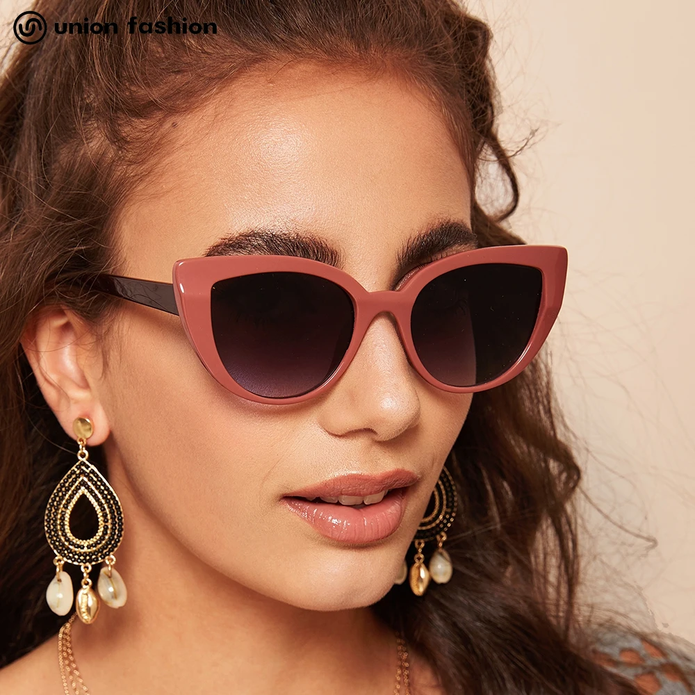 New Fashion Highend Oversized Cateye Frame Smoke Lens Storage Women Eyewear Female Sunglasses
New Fashion Highend Oversized Cateye Frame Smoke Lens Storage Women Eyewear Female Sunglasses