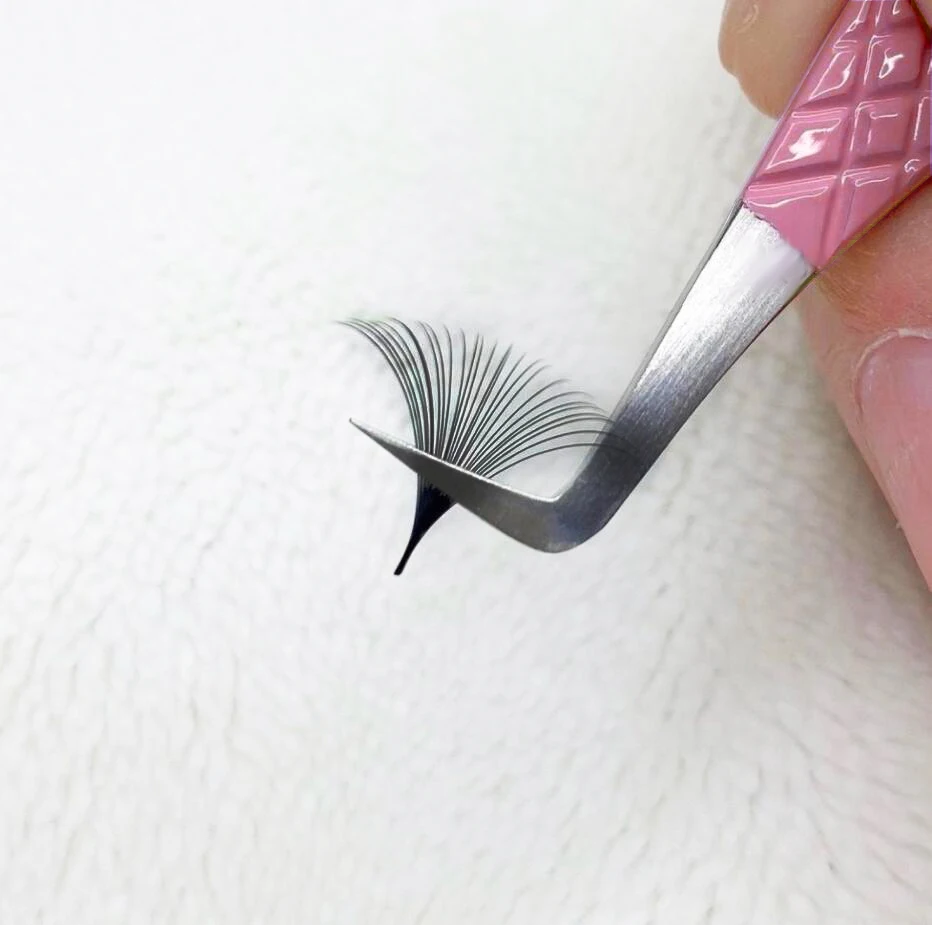 Quewel bloom Eyelash Extension fans Wholesale Easy Fan Eyelash Extension Easy Fanning Silk Mink Volume Eye Lash Extension Trays, Natural black
Quewel bloom Eyelash Extension fans Wholesale Easy Fan Eyelash Extension Easy Fanning Silk Mink Volume Eye Lash Extension Trays, Natural black
