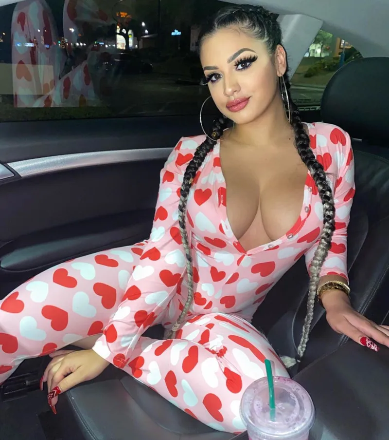 wholesale womens pajamas nightwear onsies adult sexy baddie onesie fall clothing for women
wholesale womens pajamas nightwear onsies adult sexy baddie onesie fall clothing for women