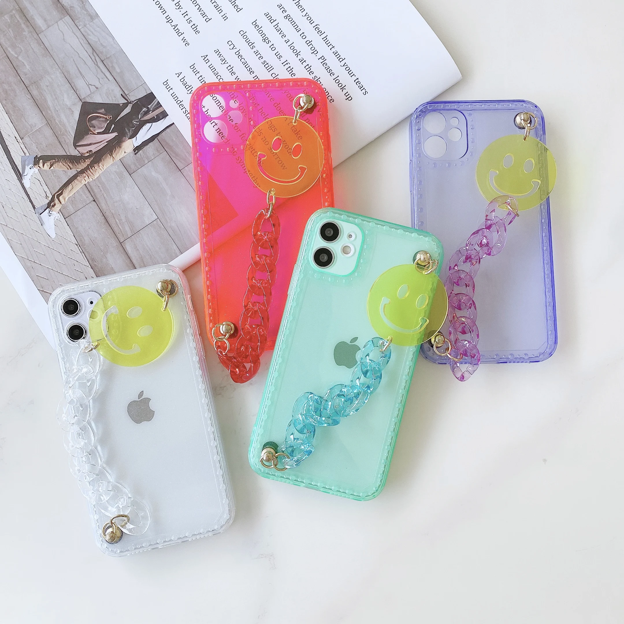 Cute fluorescent tpu phone case for clear iphone 11 case mobile bags soft covers for chain phone case
Cute fluorescent tpu phone case for clear iphone 11 case mobile bags soft covers for chain phone case