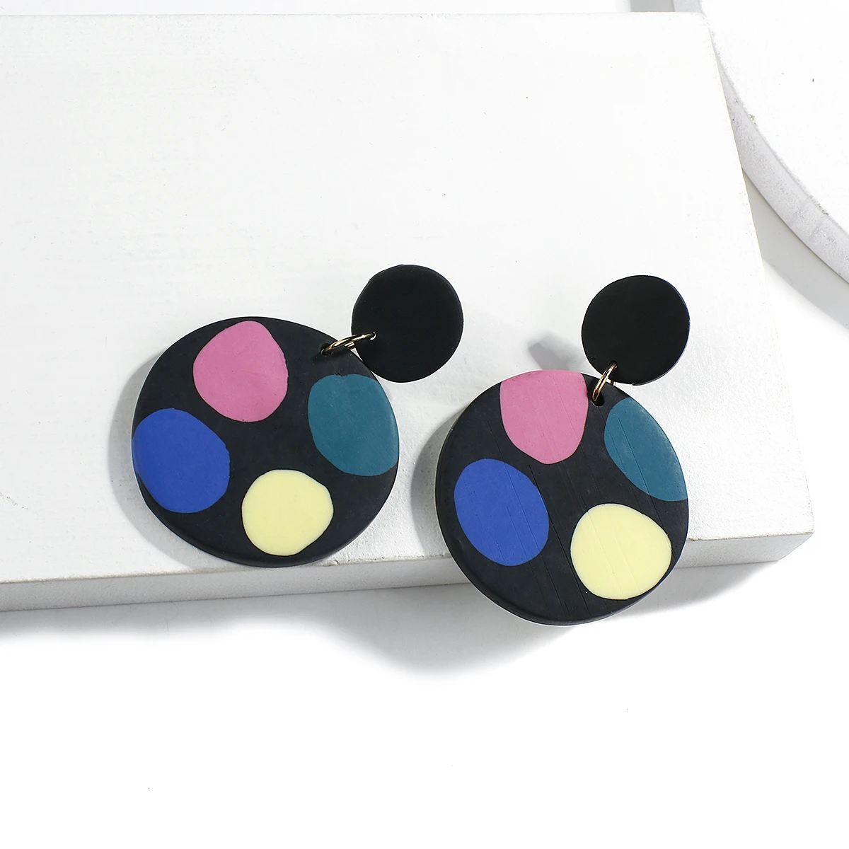 A1641563E Vintage Cute Circle Round Dot Black Polymer Clay Earrings For Women Fashion Jewelry
A1641563E Vintage Cute Circle Round Dot Black Polymer Clay Earrings For Women Fashion Jewelry