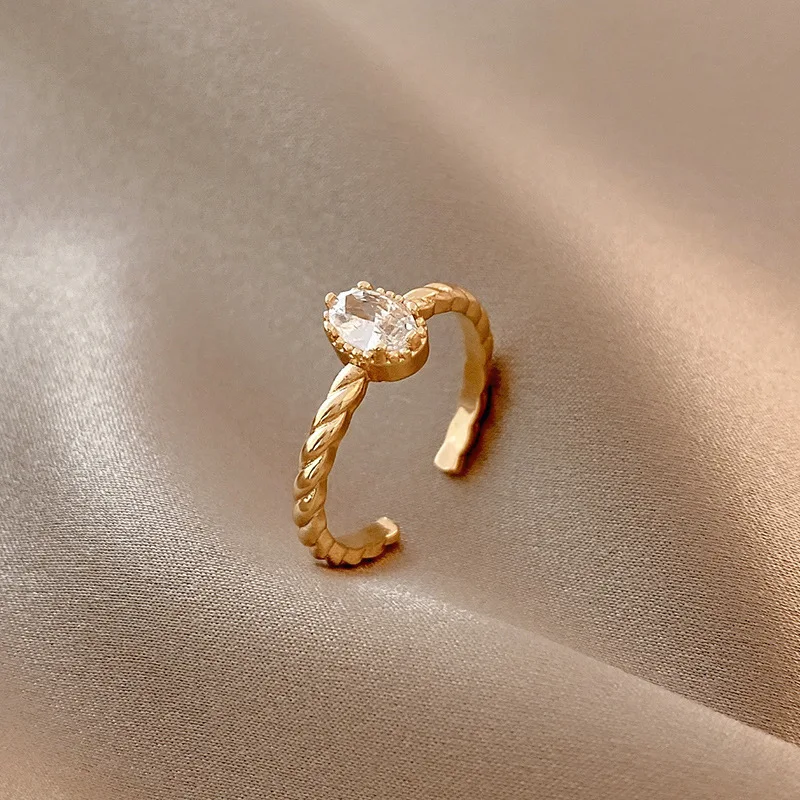 Vershal C225 Ins Korean 18k Gold Plated Diamond Wedding Ring Cubic Zirconia Adjustable Ring
Vershal C225 Ins Korean 18k Gold Plated Diamond Wedding Ring Cubic Zirconia Adjustable Ring