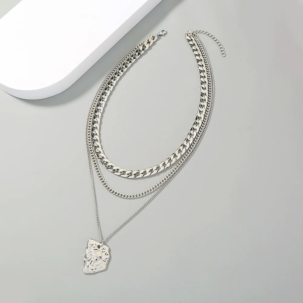 High Quality Fashion Women's Silver Lock Geometric Shape Clavicle Chain Multi-layer Necklace, Picture 
High Quality Fashion Women's Silver Lock Geometric Shape Clavicle Chain Multi-layer Necklace, Picture