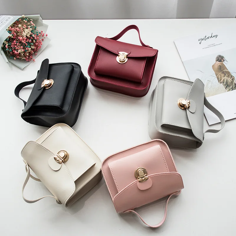 Lock small square bag 2021 summer double pocket single shoulder messenger portable mobile phone small bag, As the picture
Lock small square bag 2021 summer double pocket single shoulder messenger portable mobile phone small bag, As the picture