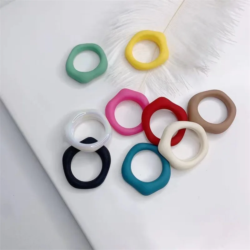OUYE 2021 summer Fashion resin colorful cute Resin Ring plastic rings jewelry irregular Wholesale acrylic ring for women
OUYE 2021 summer Fashion resin colorful cute Resin Ring plastic rings jewelry irregular Wholesale acrylic ring for women
