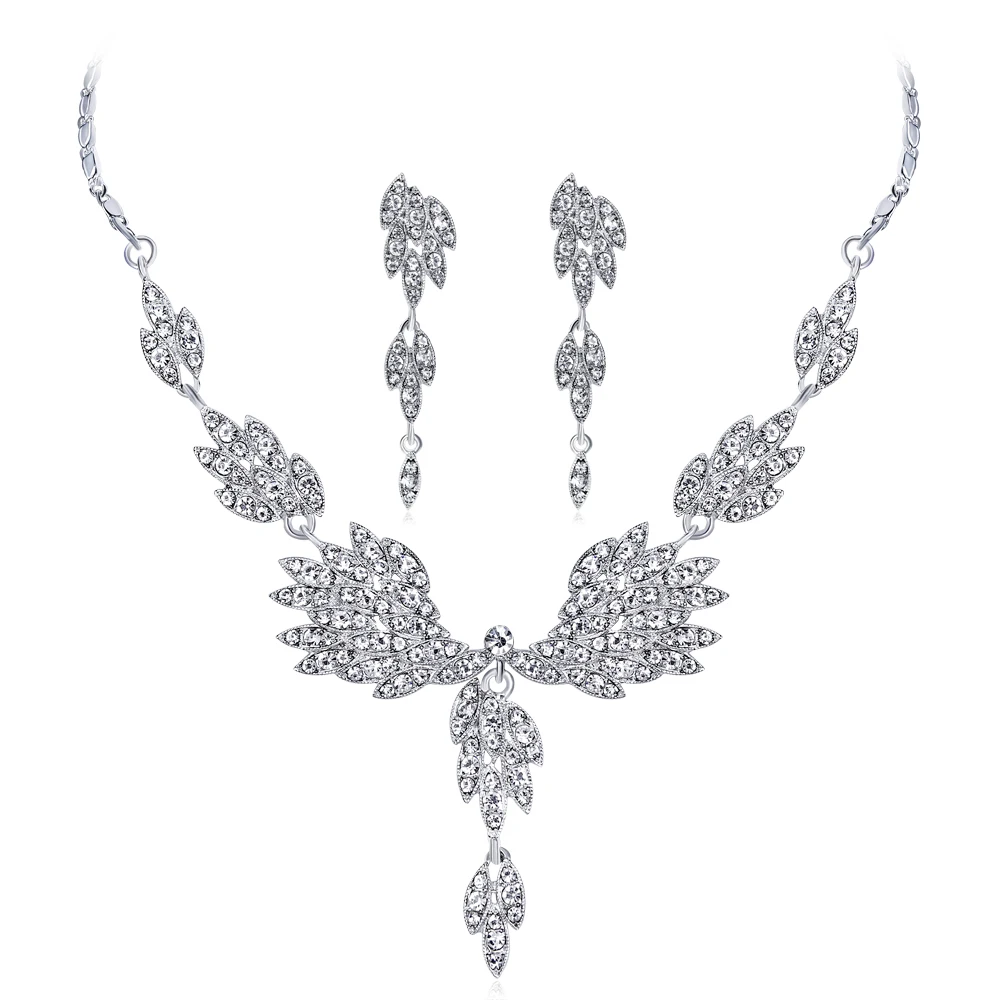 Fashion Retro Palace Style Popular Elegant Wedding Earring Necklace Set, Silver color
Fashion Retro Palace Style Popular Elegant Wedding Earring Necklace Set, Silver color