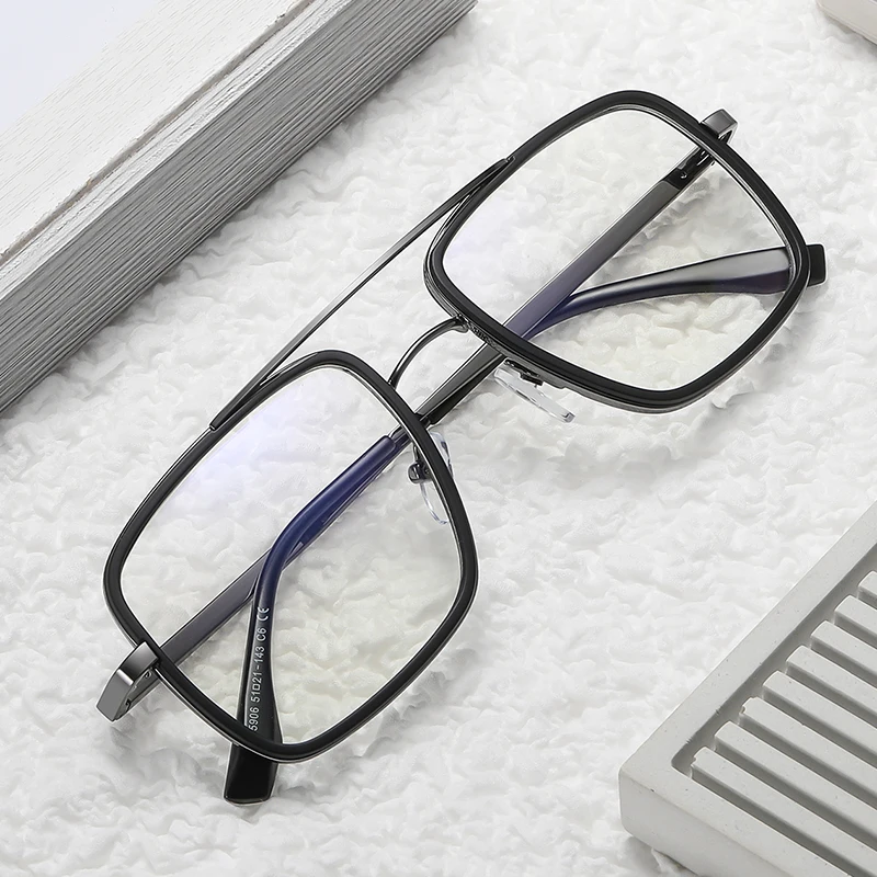 95906 Adult Blue Light Glasses Fashion Man Frames Glasses With Anti Blue Lens Classic Customized Customized Wholesale
95906 Adult Blue Light Glasses Fashion Man Frames Glasses With Anti Blue Lens Classic Customized Customized Wholesale