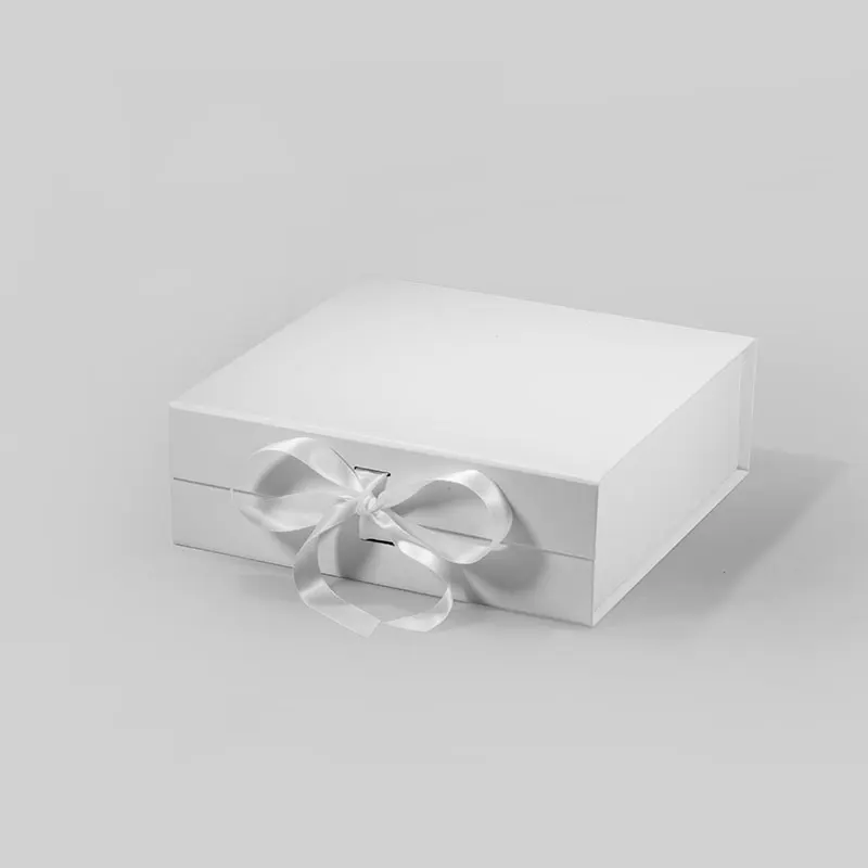 Custom luxury rigid square white magnetic foldable gift boxes with changeable ribbon
Custom luxury rigid square white magnetic foldable gift boxes with changeable ribbon