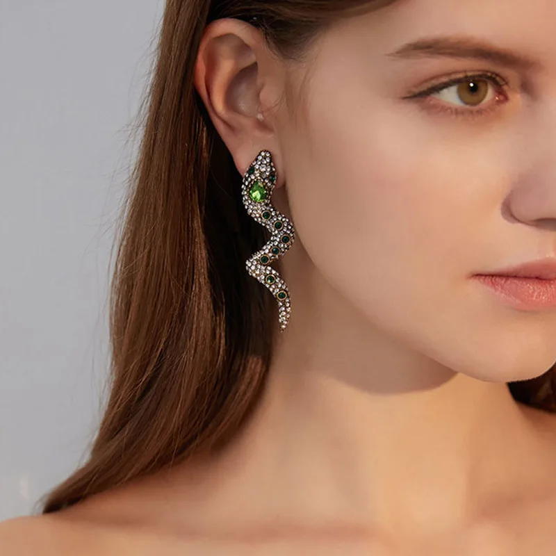 HOVANCI hippop jewelry gold plated earring stud women cool snake earrings for girl, Red/green
HOVANCI hippop jewelry gold plated earring stud women cool snake earrings for girl, Red/green