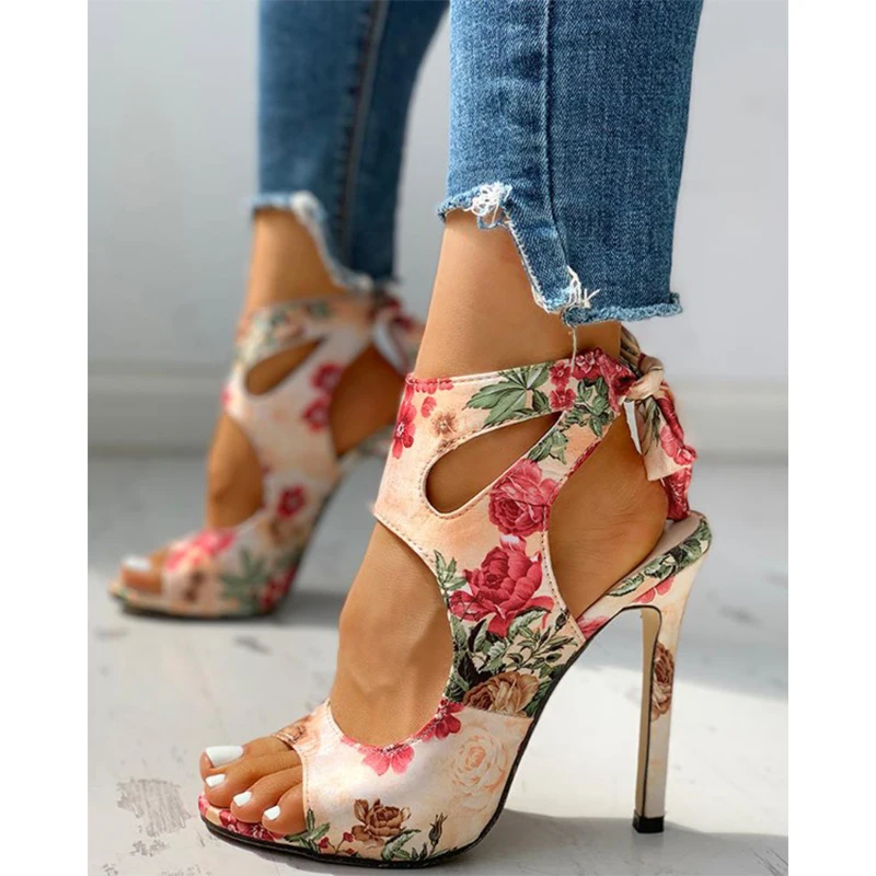 Italian 34-43 Early Morning 2021 Thin High Heels Floral Embroidered Peep Toe Gladiator Pumps Office Sandals Women Party Shoes
Italian 34-43 Early Morning 2021 Thin High Heels Floral Embroidered Peep Toe Gladiator Pumps Office Sandals Women Party Shoes