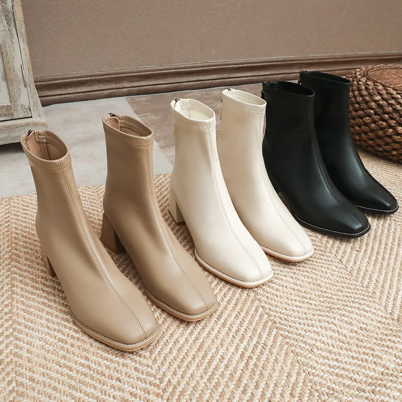 Woman Fashion Warm Winter Long Platform Footwear Women Middle High Boots Soft Leather Zipper Ladies Ankle Boots
Woman Fashion Warm Winter Long Platform Footwear Women Middle High Boots Soft Leather Zipper Ladies Ankle Boots