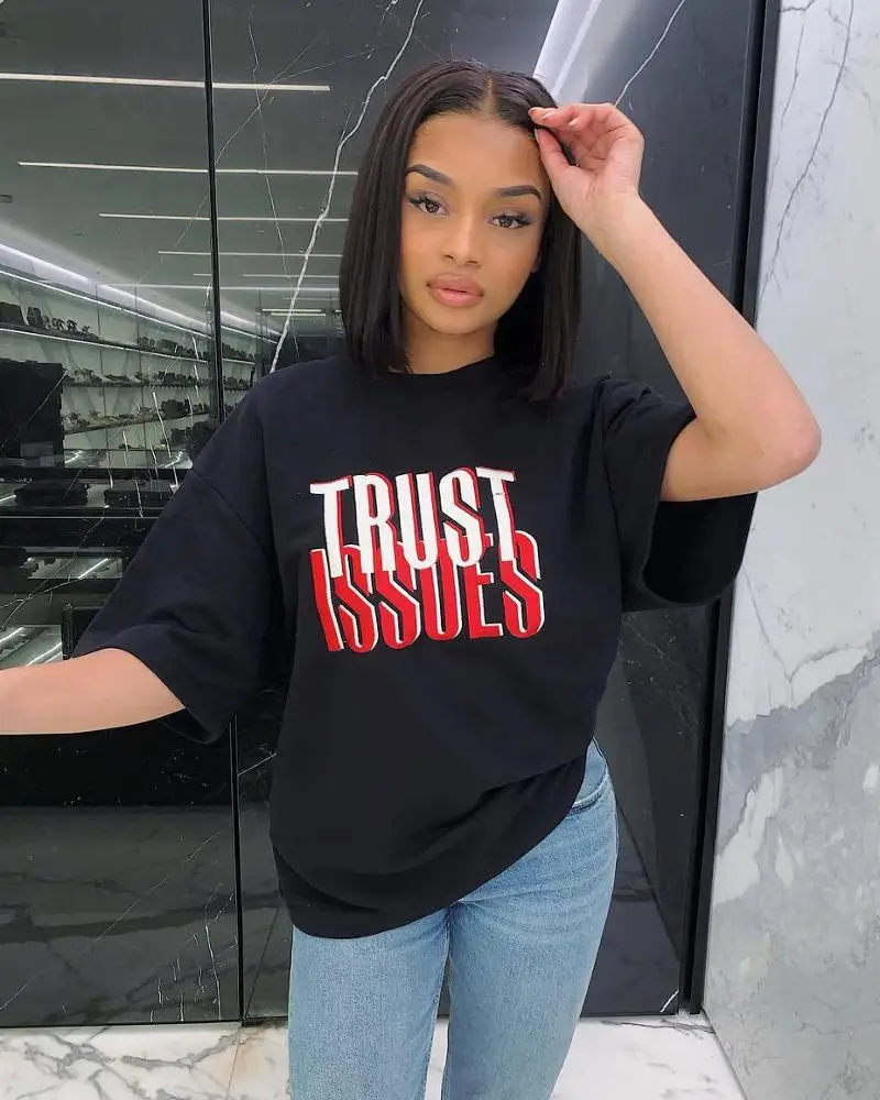 Wholesale Private Label Women Tshirt Clothing Summer Colors Letter T Shirt Custom Printing Women Vintage Oversized Tshirt, Customized colors
Wholesale Private Label Women Tshirt Clothing Summer Colors Letter T Shirt Custom Printing Women Vintage Oversized Tshirt, Customized colors