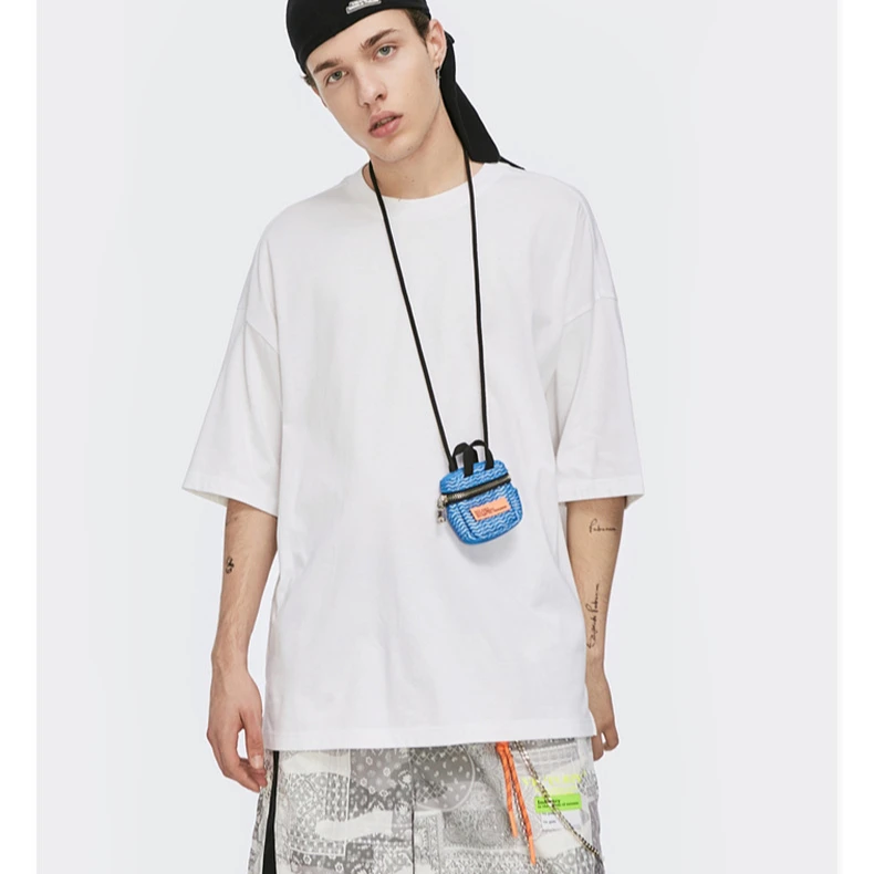 Men's Fashion High Street Short Sleeve Top Men's Loose Casual T-shirt Solid Color Round Neck Pullover Streetwear, Picture shows
Men's Fashion High Street Short Sleeve Top Men's Loose Casual T-shirt Solid Color Round Neck Pullover Streetwear, Picture shows