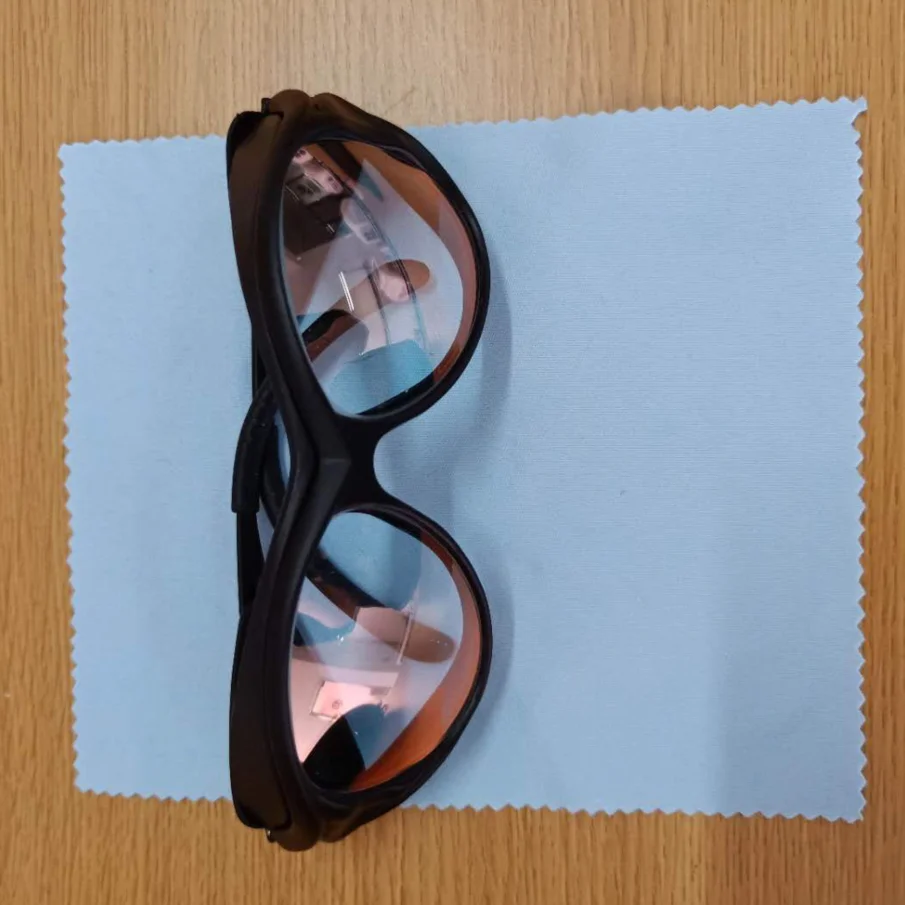 transparent white laser glasses 808nm laser protection
transparent white laser glasses 808nm laser protection