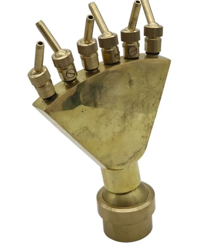 Manufacturers supply1.5 " Female thread Phoenix tail shaped landscape fountain fountain head peacock open-screen fountain head
Manufacturers supply1.5 " Female thread Phoenix tail shaped landscape fountain fountain head peacock open-screen fountain head