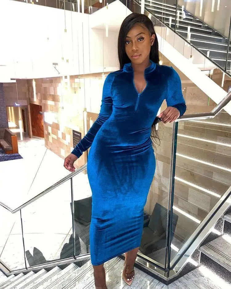 Drop Shipping 1pcs Velvet Maxi Dress Wholesale Fall 2021 Fashion 6 Color Women Plus Size Sexy Bodycon Dress Women Long Sleeve
Drop Shipping 1pcs Velvet Maxi Dress Wholesale Fall 2021 Fashion 6 Color Women Plus Size Sexy Bodycon Dress Women Long Sleeve