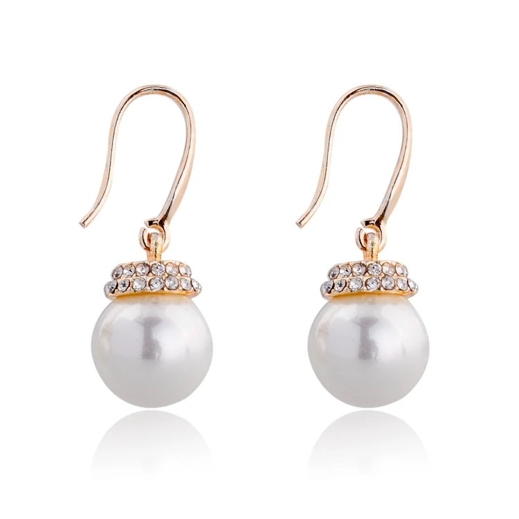 High quality promotion Big Pearls Round Rhinestone fish hook Earring circle shell pearl Pendant Charm Needle Earrings for women
High quality promotion Big Pearls Round Rhinestone fish hook Earring circle shell pearl Pendant Charm Needle Earrings for women