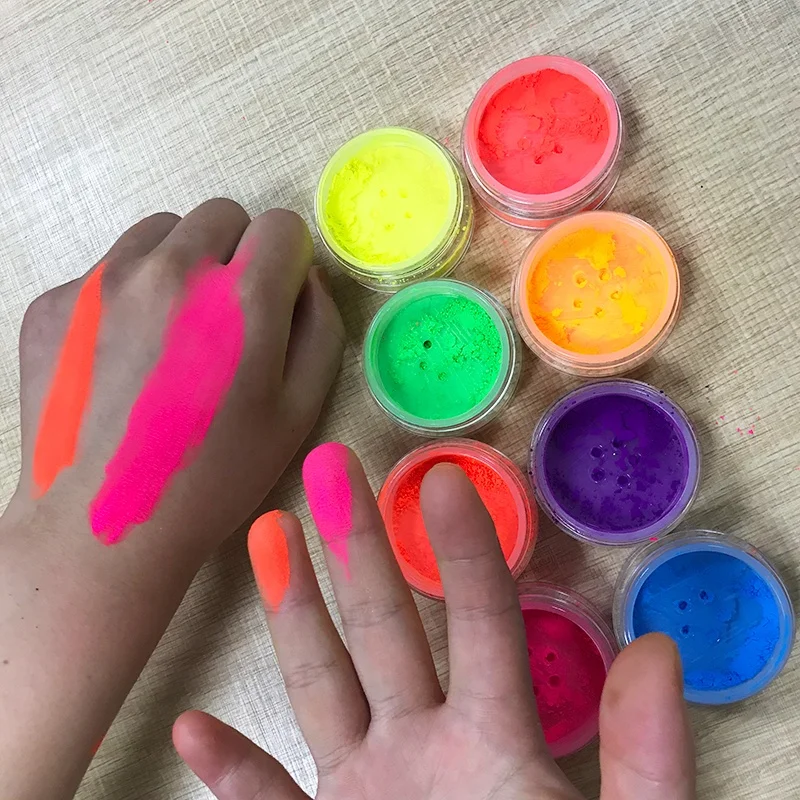 Factory wholesale Neon Eyeshadow Powder High pigmented Neon loose powder Private Label
Factory wholesale Neon Eyeshadow Powder High pigmented Neon loose powder Private Label