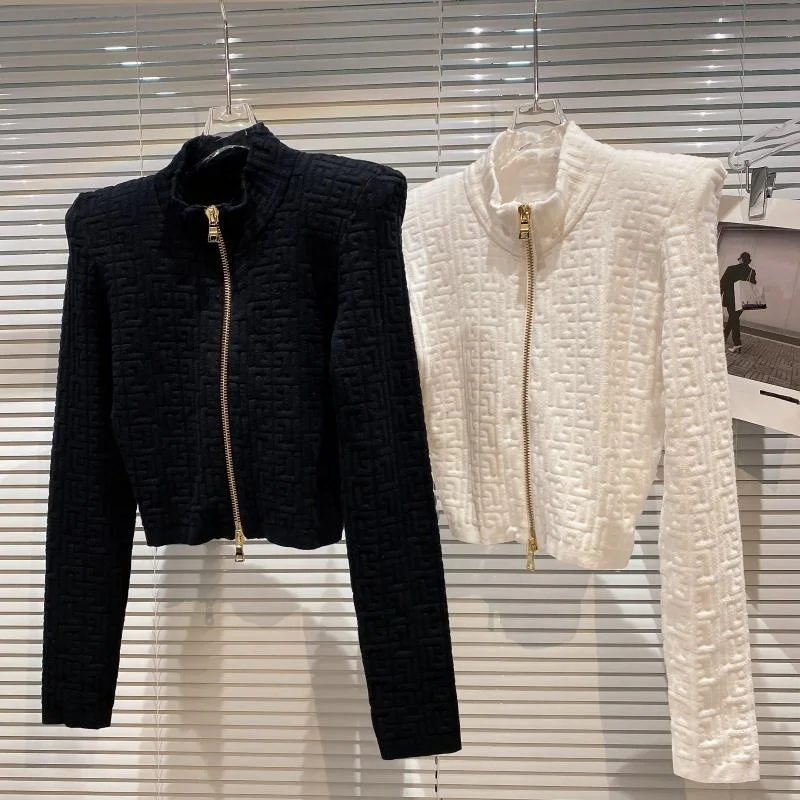 OUDINA High Fashion New Pattern Pad Shoulder Cotton Knitted Designer Cardigans Zipper Women Cardigan, White/black/gray
OUDINA High Fashion New Pattern Pad Shoulder Cotton Knitted Designer Cardigans Zipper Women Cardigan, White/black/gray