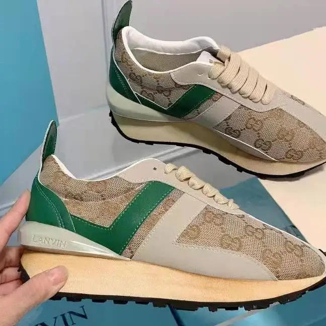 Latest model Brand Fashion Thick Sole Lace Up Ladies Sneakers Customize all-match durable Men's Platform Sports Casual Shoes
Latest model Brand Fashion Thick Sole Lace Up Ladies Sneakers Customize all-match durable Men's Platform Sports Casual Shoes