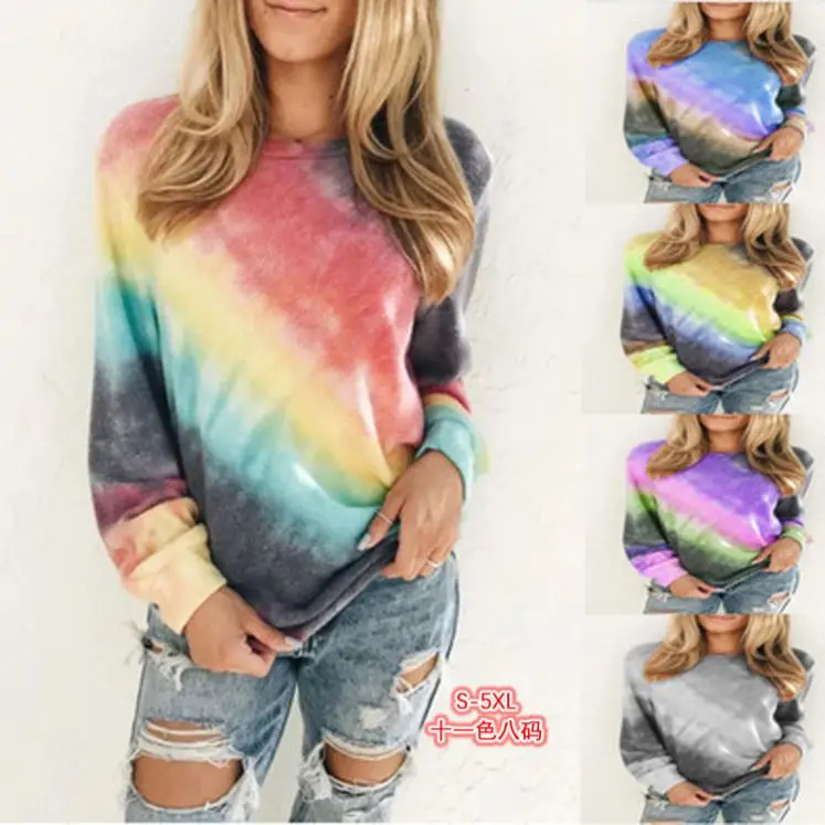 2020 new European and American autumn winter print round neck long sleeve casual T-shirt blouse women, Picture color
2020 new European and American autumn winter print round neck long sleeve casual T-shirt blouse women, Picture color