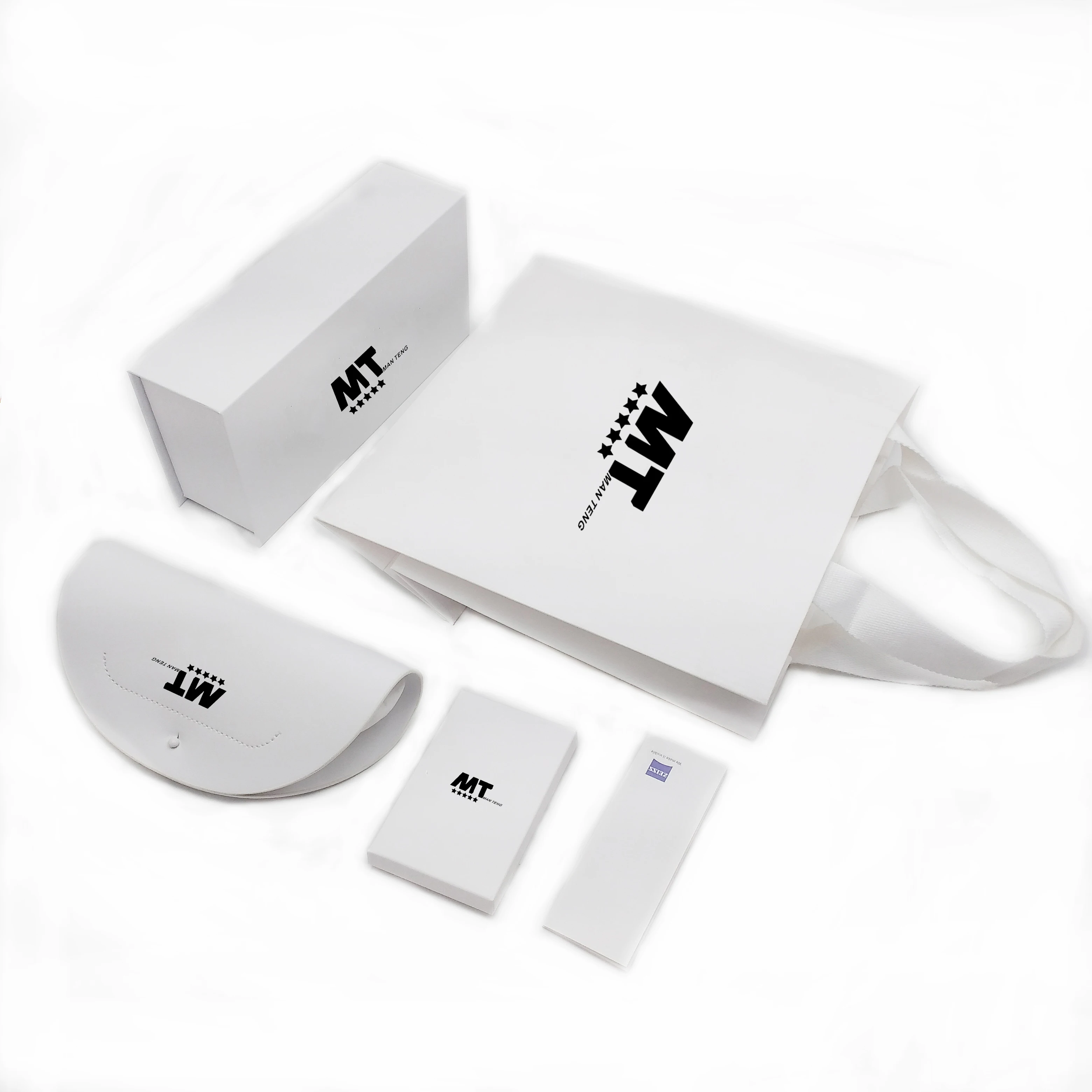 Wholesale white custom logo sunglasses case paper sunglasses box pu glasses bag sunglasses package set
Wholesale white custom logo sunglasses case paper sunglasses box pu glasses bag sunglasses package set