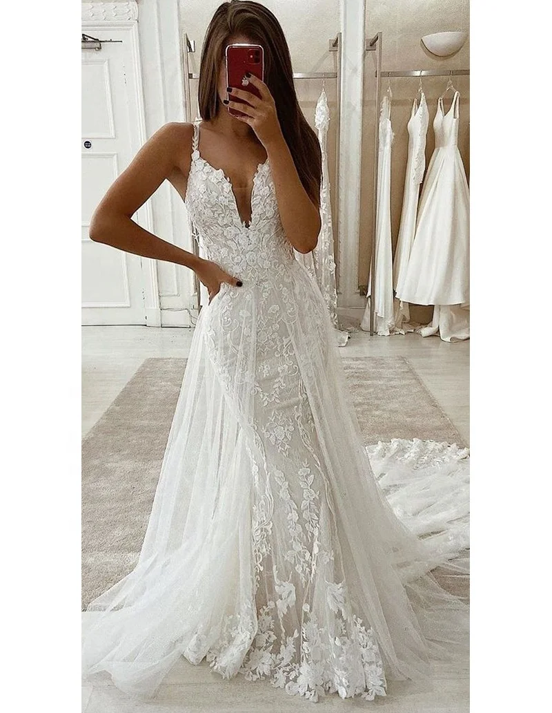 Subtle Mermaid Wedding Dresses Sleeveless Spaghetti Straps Lace Bridal Gowns With Detachable Tail
Subtle Mermaid Wedding Dresses Sleeveless Spaghetti Straps Lace Bridal Gowns With Detachable Tail