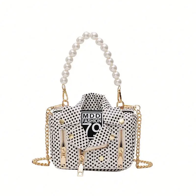 2020 Fashion Ladies Designer Motorcycle Clothing Jacket Handbag with Pearl Handle Shoulder Chain Bag
2020 Fashion Ladies Designer Motorcycle Clothing Jacket Handbag with Pearl Handle Shoulder Chain Bag