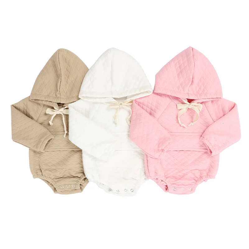 Wholesale Baby Clothes Romper Silk Cotton Cute Solid Color Hoodie Newborn Bodysuits with Snap Button
Wholesale Baby Clothes Romper Silk Cotton Cute Solid Color Hoodie Newborn Bodysuits with Snap Button