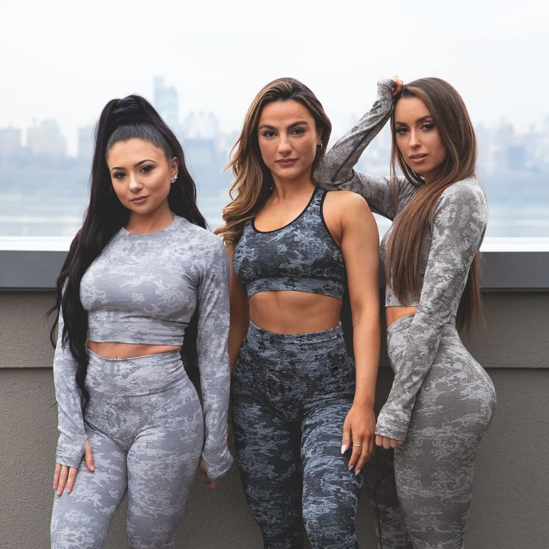 Seamless Gym Wear Camo Athletic Top Camouflage Leggings Yoga Clothes Womens Seamless Workout Wear Gym Long Sleeve Sports Wear, Picture show
Seamless Gym Wear Camo Athletic Top Camouflage Leggings Yoga Clothes Womens Seamless Workout Wear Gym Long Sleeve Sports Wear, Picture show