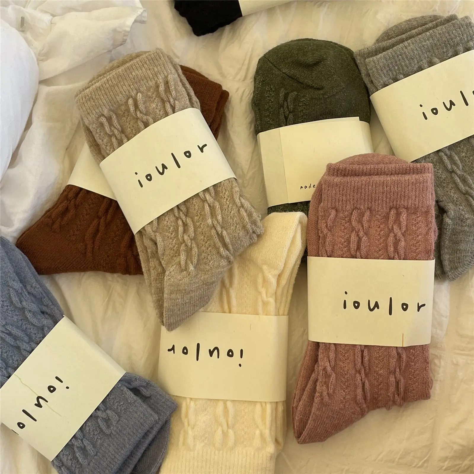 trendy new socks 2021 indoor thermal woven fashion wool women socks thick warm winter slouch socks, 8 colors
trendy new socks 2021 indoor thermal woven fashion wool women socks thick warm winter slouch socks, 8 colors