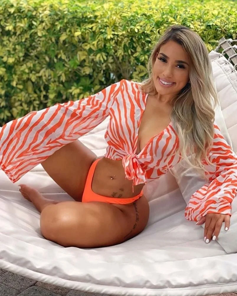 MXN328 Three pieces swimwear 2021 new sexy hot sale micro bikini women with cover up bathing suits
MXN328 Three pieces swimwear 2021 new sexy hot sale micro bikini women with cover up bathing suits