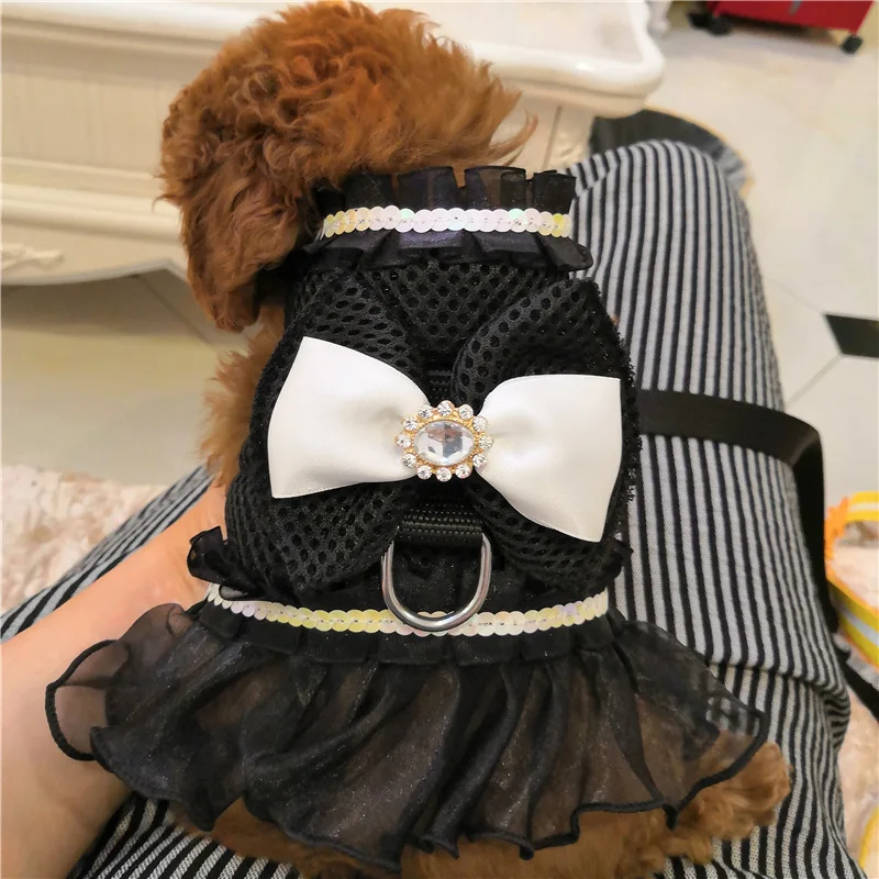 Hot sale popular luxury bow breathable lace dog dress dog clothes pet harness clothes with leash
Hot sale popular luxury bow breathable lace dog dress dog clothes pet harness clothes with leash