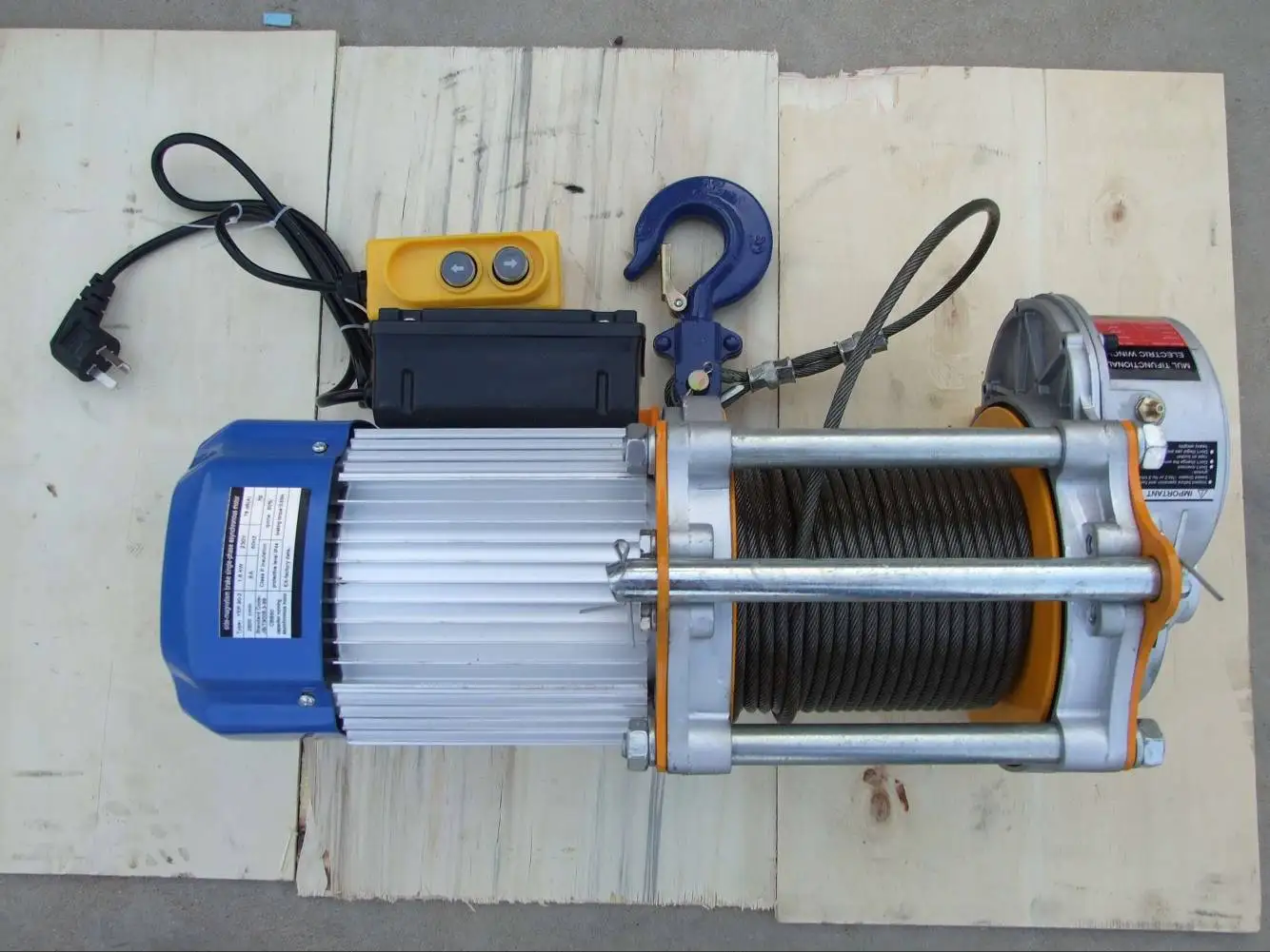 electric winch-.png