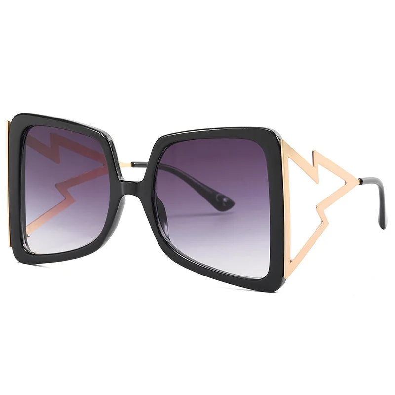 2021 New Large Frame Wholesale Ladies Women Fashion Lightning Design Oversized Ray Band Sunglasses For Men
2021 New Large Frame Wholesale Ladies Women Fashion Lightning Design Oversized Ray Band Sunglasses For Men