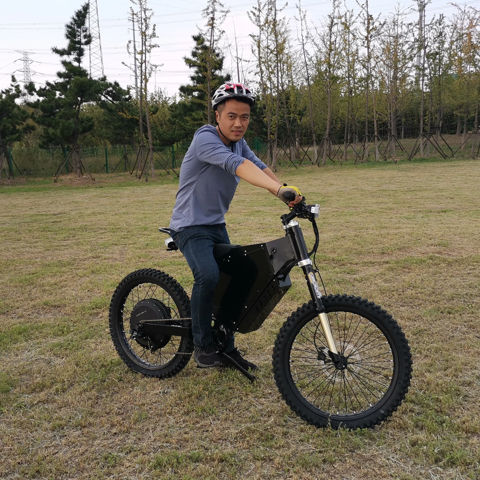 Super quality DNM rear shock steal bomber electric bike with power 5000w electric bike, Black,white,red have stock
Super quality DNM rear shock steal bomber electric bike with power 5000w electric bike, Black,white,red have stock