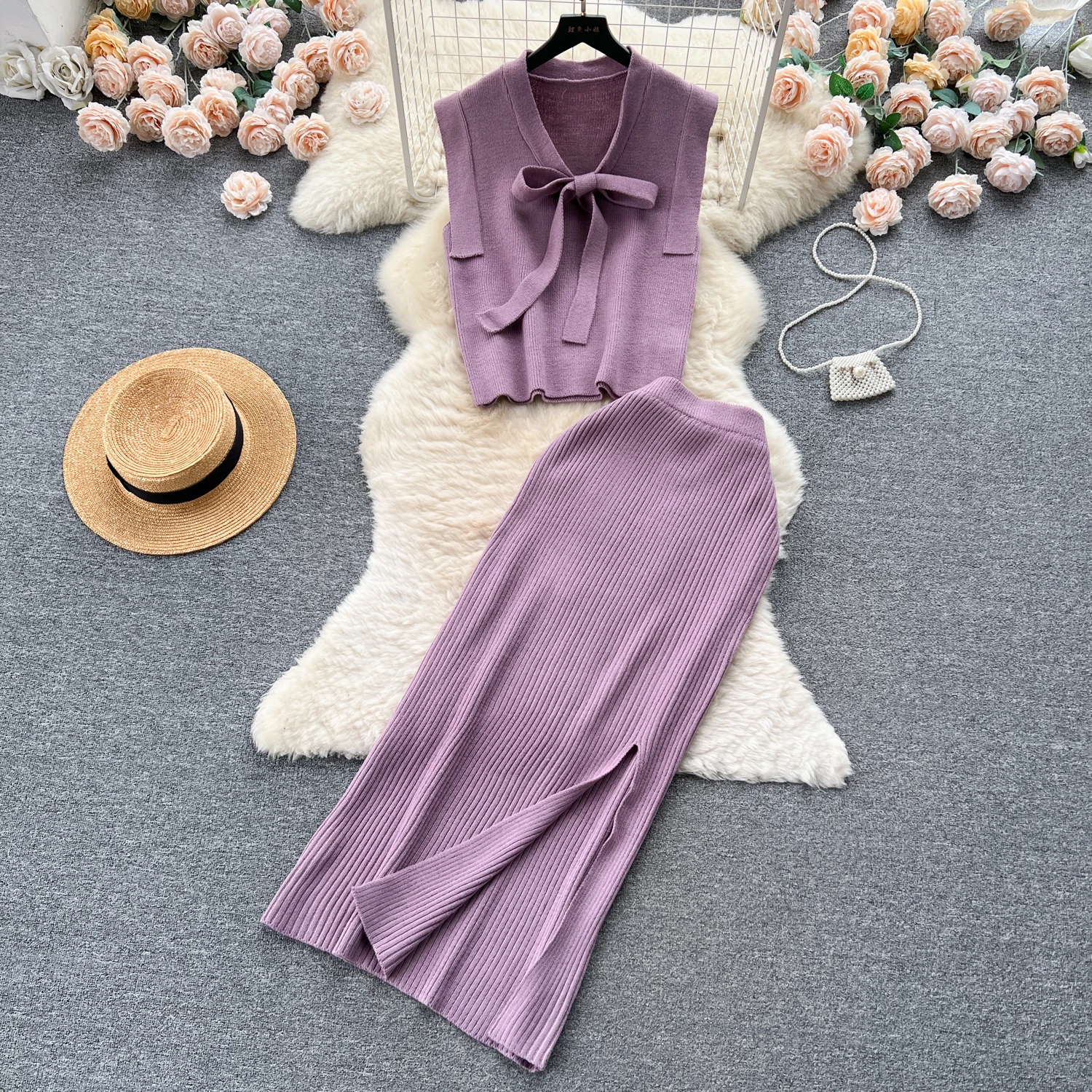 Summer Sweet 2 Piece Set For Women Sleeveless Top And Knitted Slit Hip Skirts Set Clothing Wholesale
Summer Sweet 2 Piece Set For Women Sleeveless Top And Knitted Slit Hip Skirts Set Clothing Wholesale
