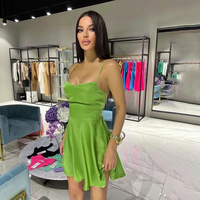 2022 New Arrive Summer Women Dresses Satin Spaghetti Strap Backless A-line Casual Mini Dress
2022 New Arrive Summer Women Dresses Satin Spaghetti Strap Backless A-line Casual Mini Dress